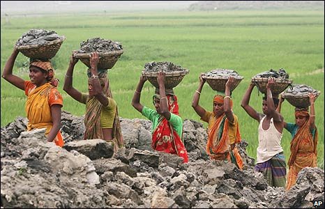 working-people-in-bangladesh.jpg